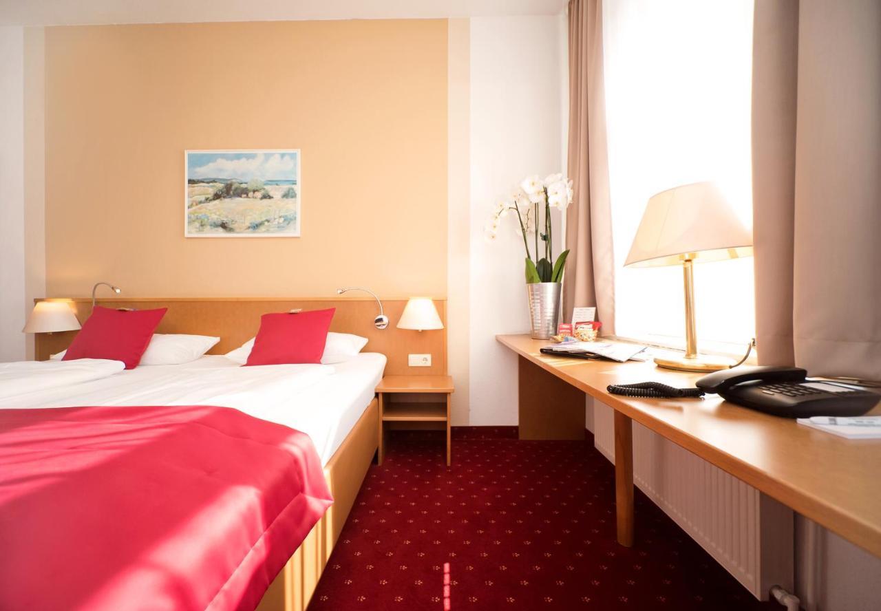 City-Hotel Am Wasserturm Halle Хале Екстериор снимка
